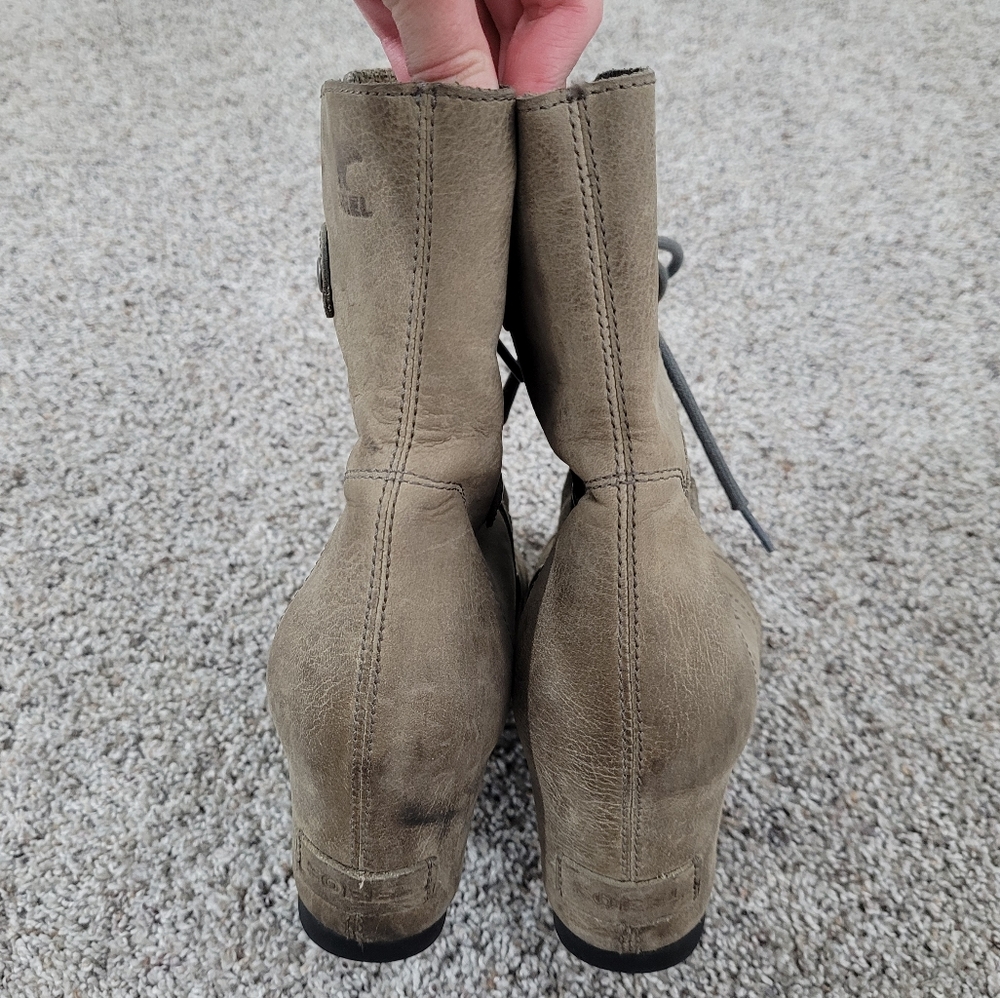 Sorel Joan of Arctic Wedge Mid Boots - Picture 5 of 9